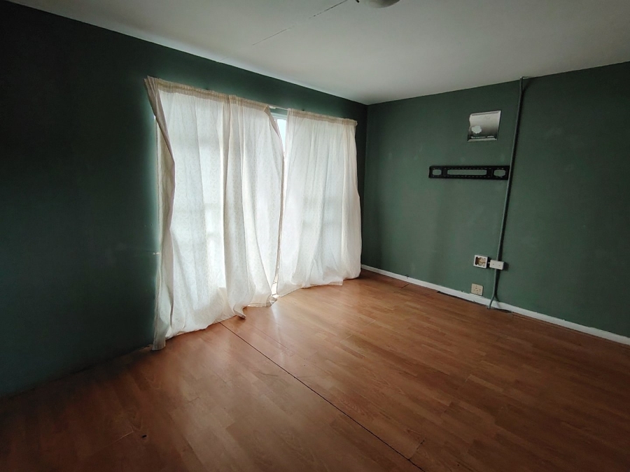 3 Bedroom Property for Sale in Algoa Park Eastern Cape